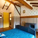 招待所 D'hotes Le Pre Fleuri Saint-Sulpice-de-Roumagnac