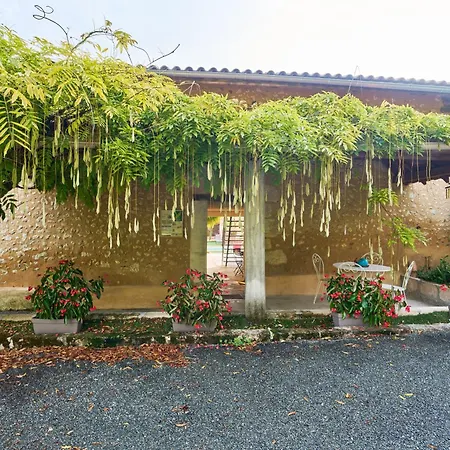 Gasthuis D'hotes Le Pre Fleuri Saint-Sulpice-de-Roumagnac