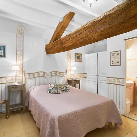 D'hotes Le Pre Fleuri 3*