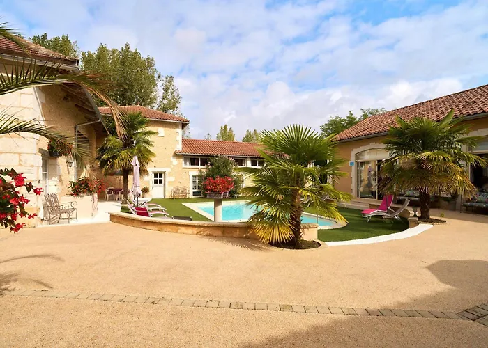 Chambres D'Hotes Le Pre Fleuri 3* Saint-Sulpice-de-Roumagnac