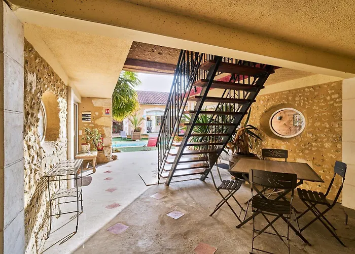 Penzion Chambres D'Hotes Le Pre Fleuri Saint-Sulpice-de-Roumagnac