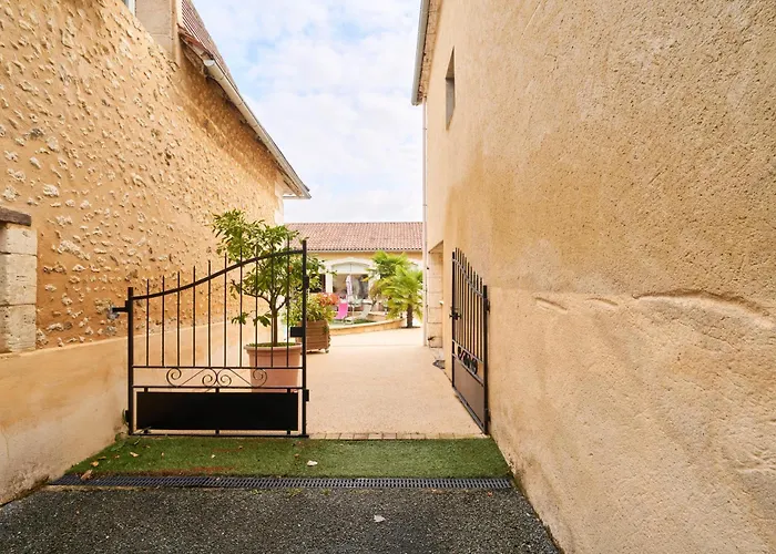 Penzion Chambres D'Hotes Le Pre Fleuri