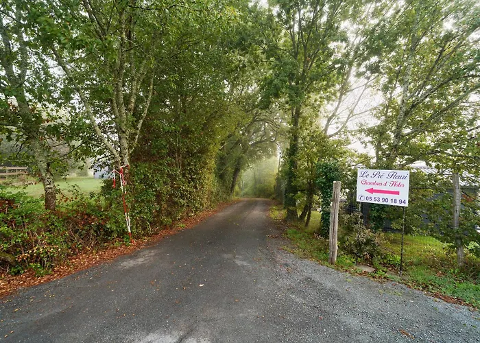 Penzion Chambres D'Hotes Le Pre Fleuri 3*