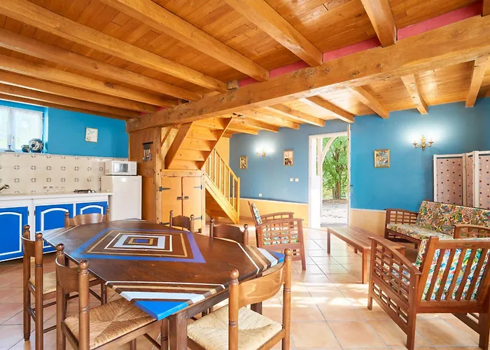 Penzion Chambres D'Hotes Le Pre Fleuri Saint-Sulpice-de-Roumagnac